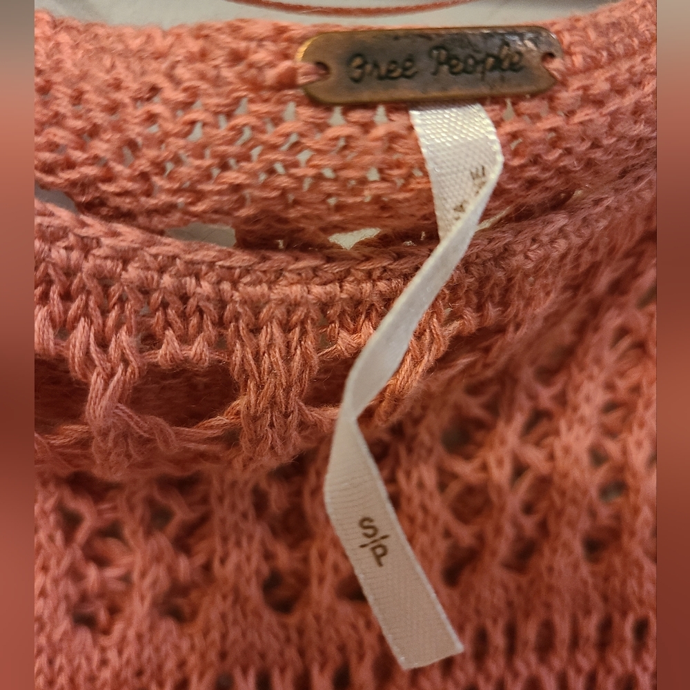 Crocheted Blouse - Picture 2 of 4